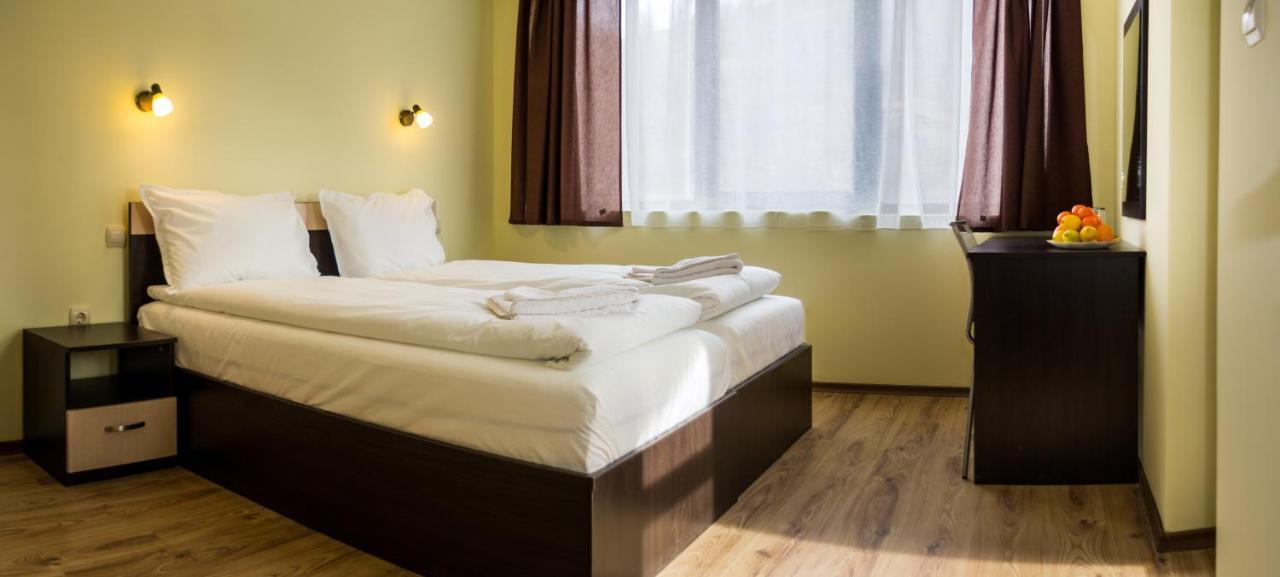 Family Hotel Virgin Ribarica Kültér fotó
