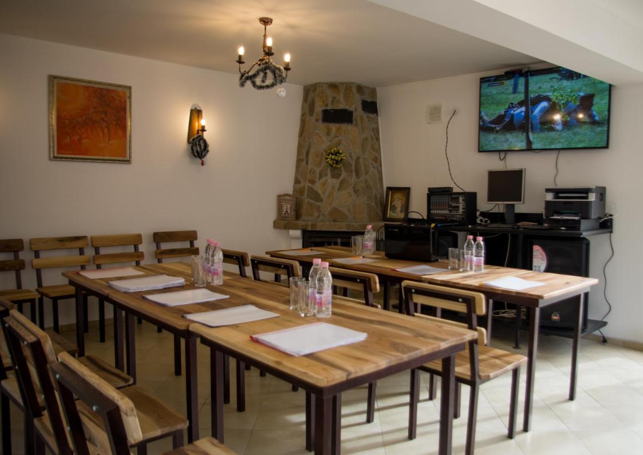 Family Hotel Virgin Ribarica Kültér fotó